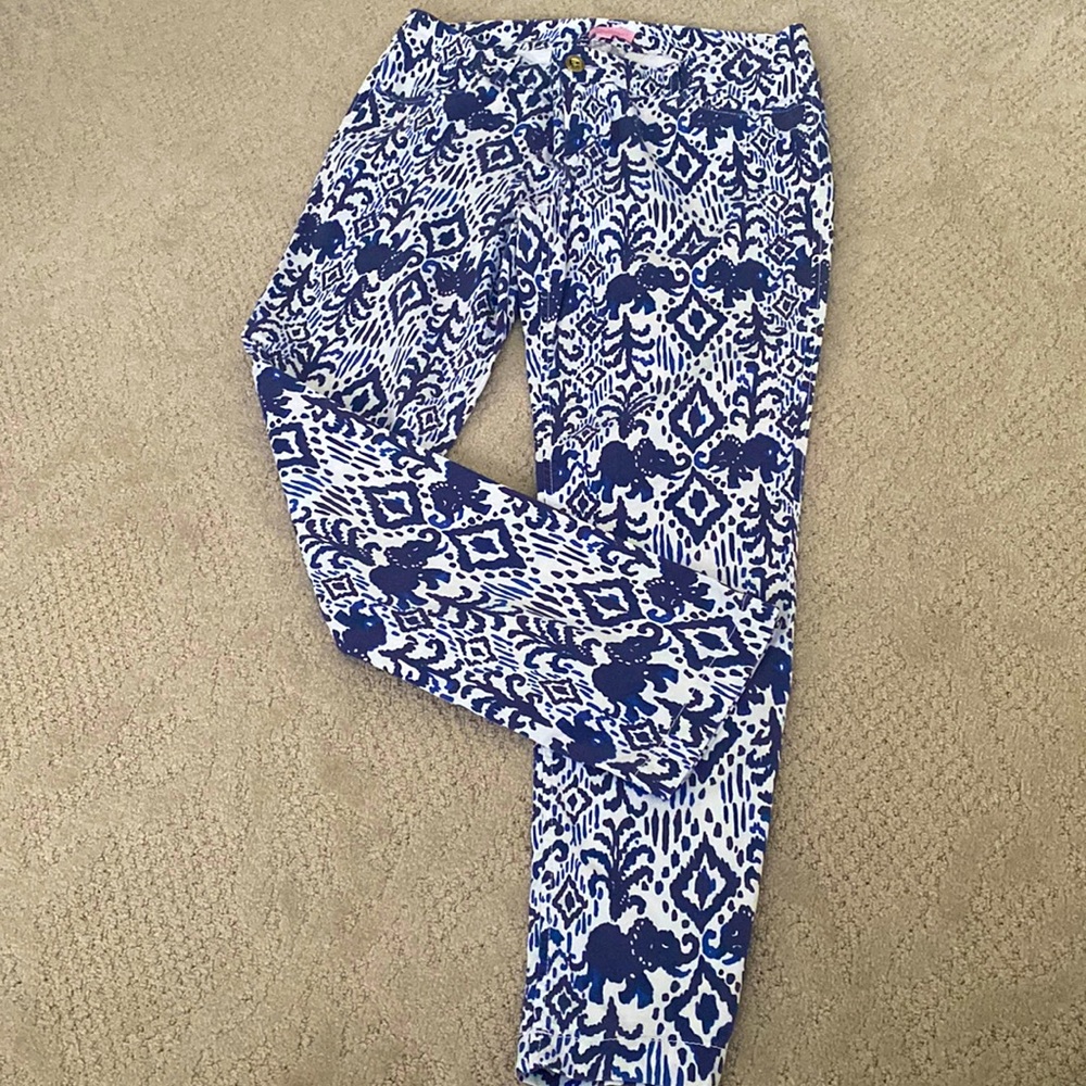 Lilly Pulitzer Blue and White Printed Pants